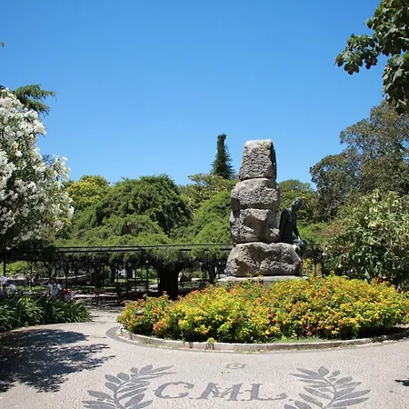 Milanesa 2* Лісабон