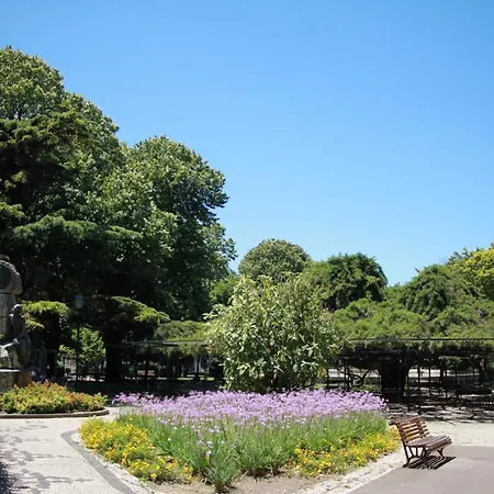 Milanesa Πανσιόν